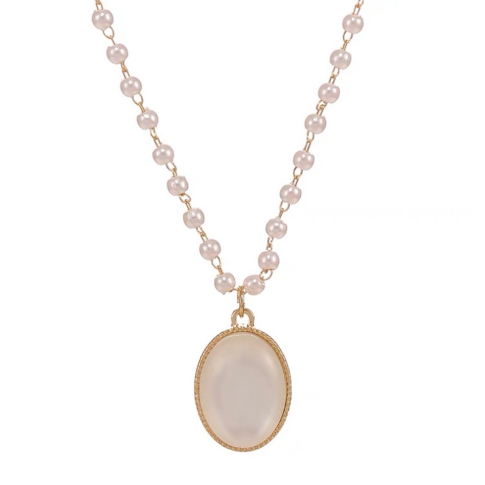 ❤️Seller’s Pick❤️ ❣️$25/3❣️ White Moonstone Pendant Faux Pearls Chain Necklace - Picture 8 of 11